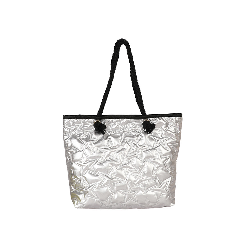 Geantă tote urban minimalistă, formă de găleată din material Oxford, cu fermoar, lansare primăvara 2026