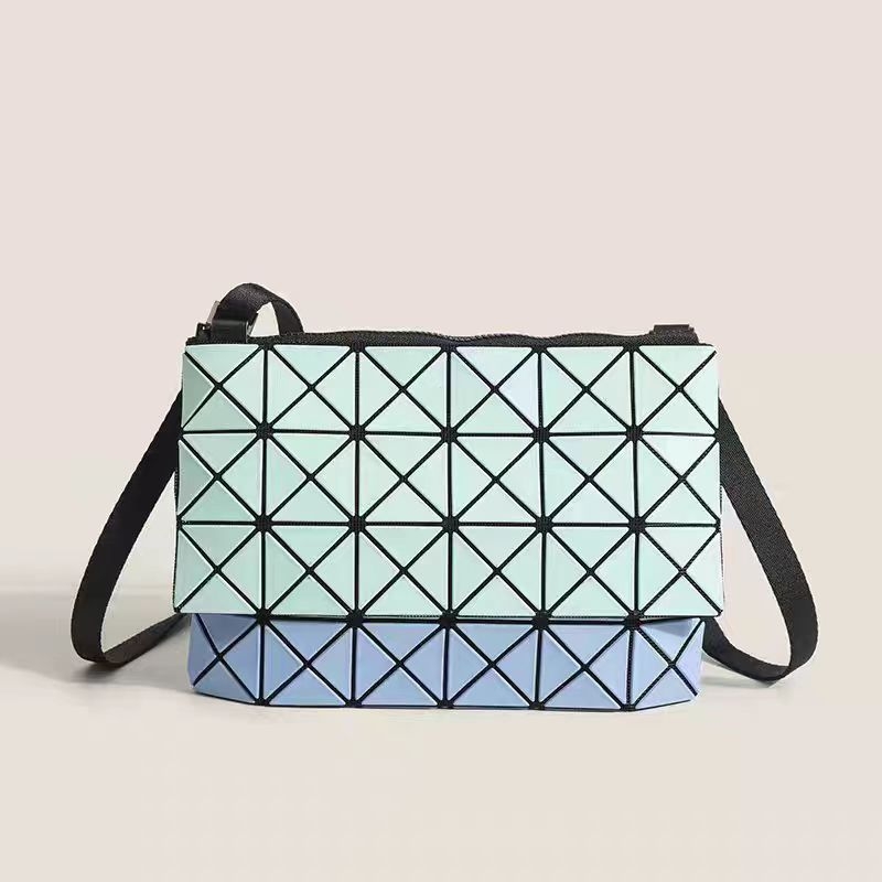 Geometrijska dijamantska prešivena crossbody torba, mala, PVC, podstava od poliester, proljeće 2025, s jednom naramenicom