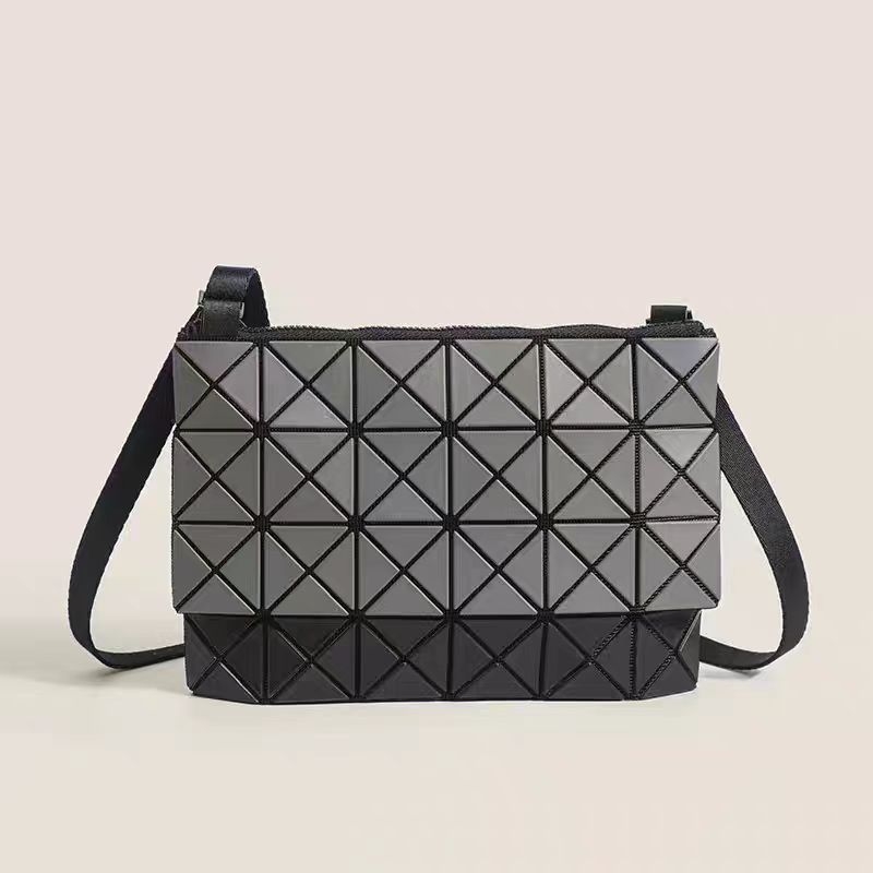 Geometrijska dijamantska prešivena crossbody torba, mala, PVC, podstava od poliester, proljeće 2025, s jednom naramenicom