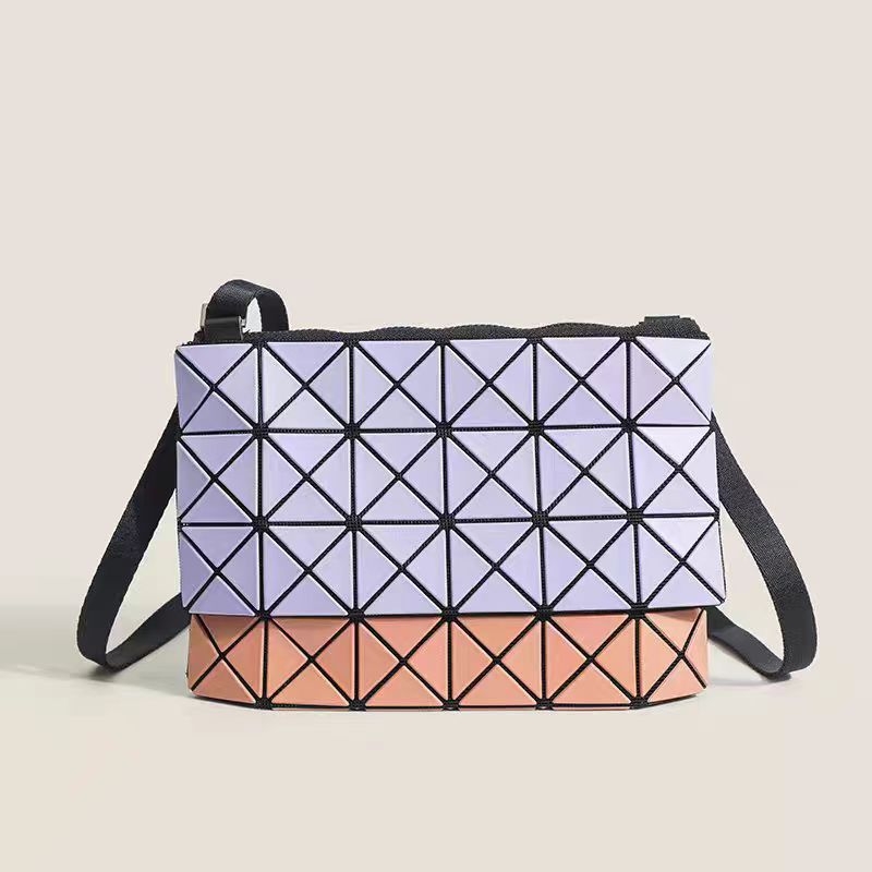 Geometrijska dijamantska prešivena crossbody torba, mala, PVC, podstava od poliester, proljeće 2025, s jednom naramenicom