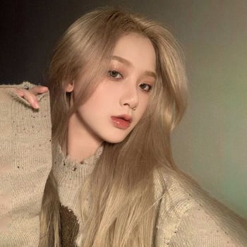 Perucă pentru femei, păr lung drept, stil natural, fire rezistente la căldură, breton cu parte mijlocie, Model 010