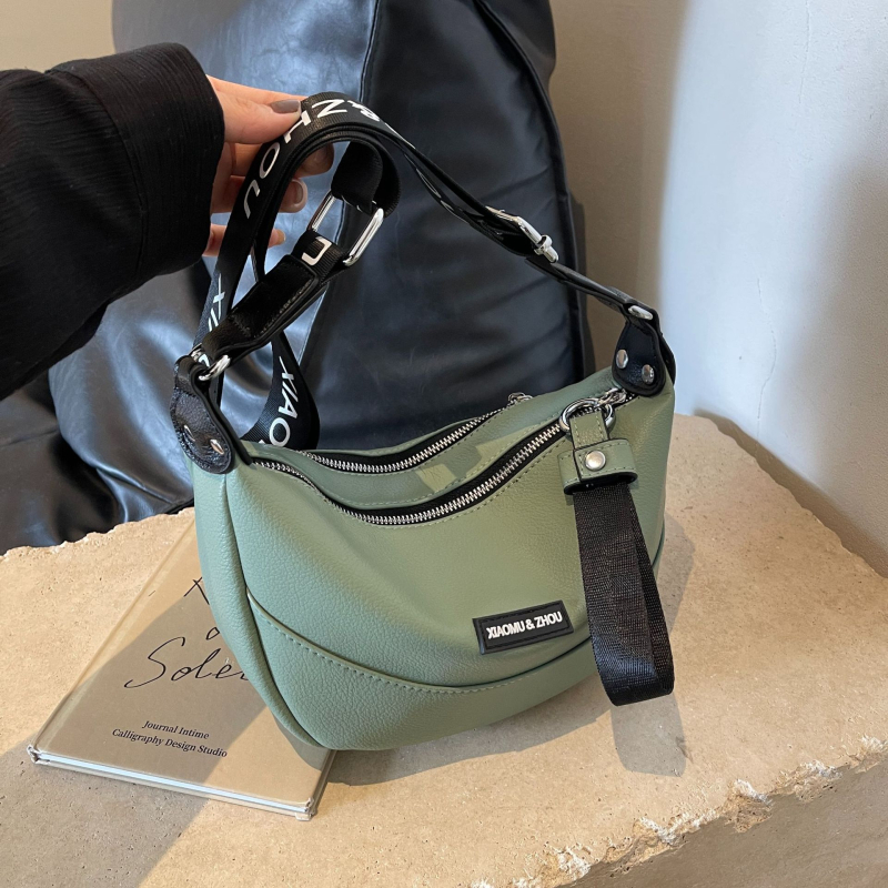 Dumpling crossbody torba, urbani minimalistički stil, PU materijal, zatvarač, unutarnja pretinica za dokumente