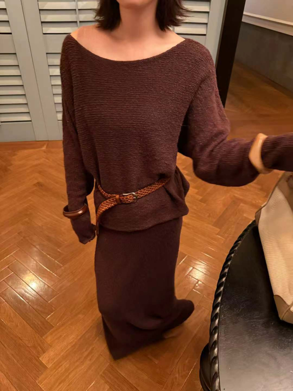 Σετ γυναικείου πλεκτού πουλόβερ από βαμβάκι με φούστα Α-γραμμής, μακρύ μανίκι, φθινοπωρινό 2025, στυλ Ιαπωνο-Κορεατικό χαλαρωτικό, casual σύνολο