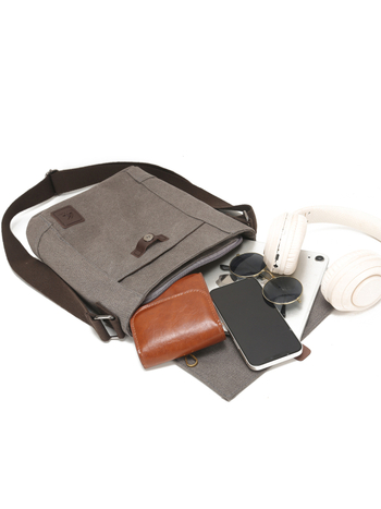 Muška crossbody torba od platna – velika zapremina, prozračna, otporna na habanje, podstava od poliestera, marka Yiku