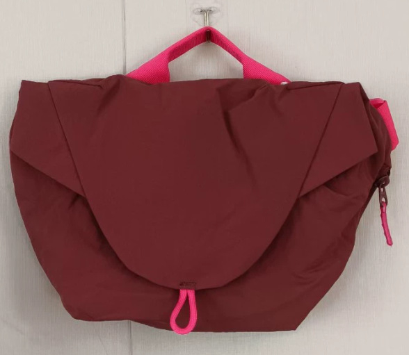Nylon torbica crossbody s magnetskim zatvaračem, 3L kapaciteta, džep za telefon – ulični stil, šifra D25056