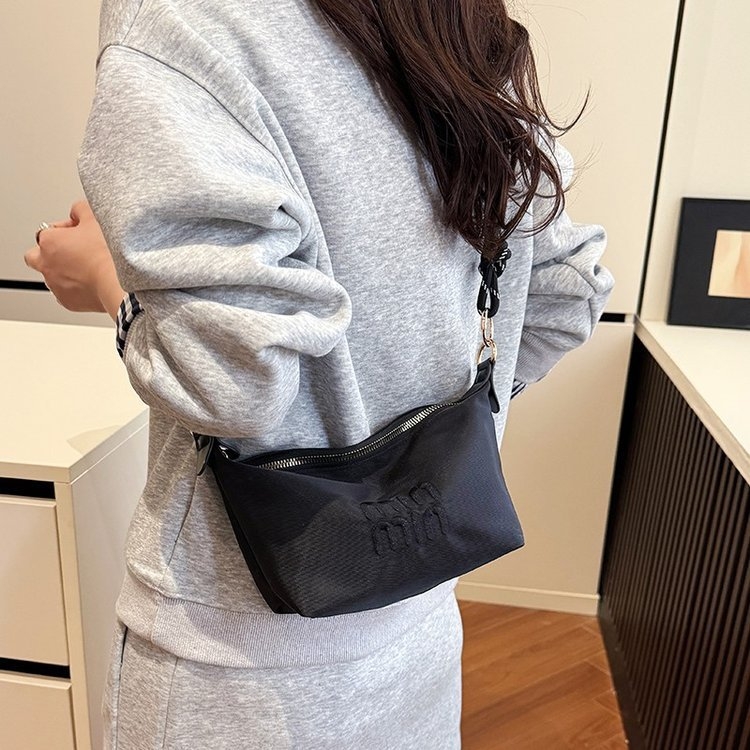 Torba preko ramena PU materijala, unisex stil, višeslojna torbica za telefon, proljeće 2025