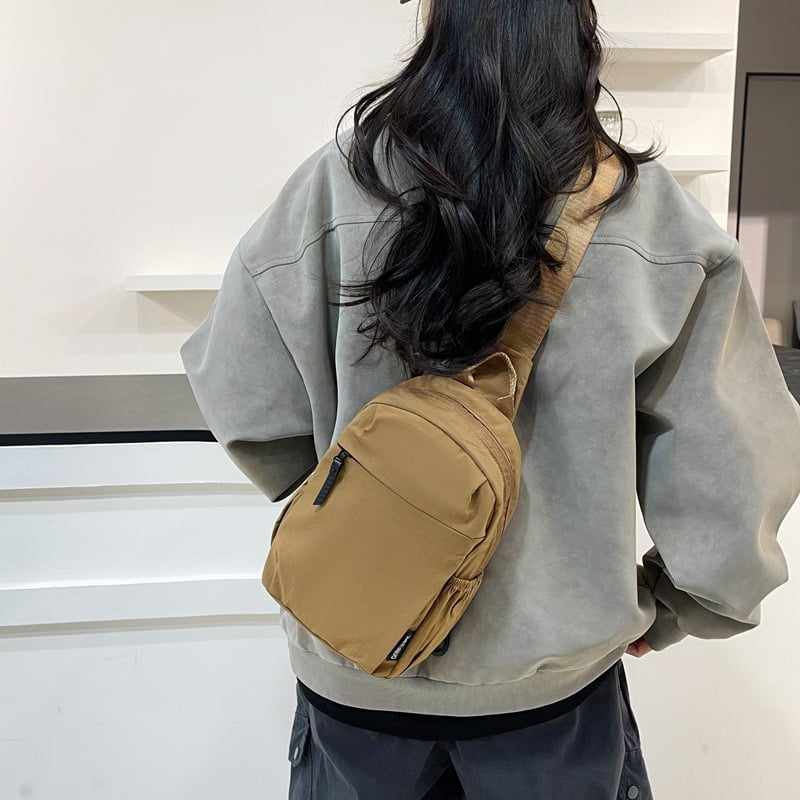 Ženska nylon crossbody torba, 8024, zatvarač, podstava od poliestera, unutarnji džep sa zatvaračem, proljeće 2026