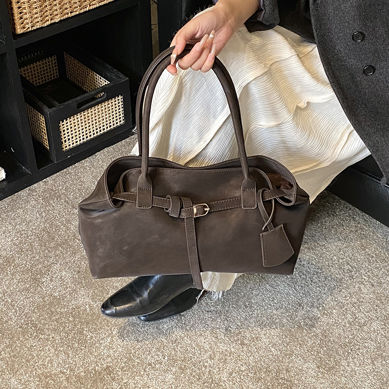 Ženska velur torba preko ramena — crossbody, magnetsko zatvaranje, PU podstava, pravokutni oblik, džepovi za prijenosno računalo i kameru