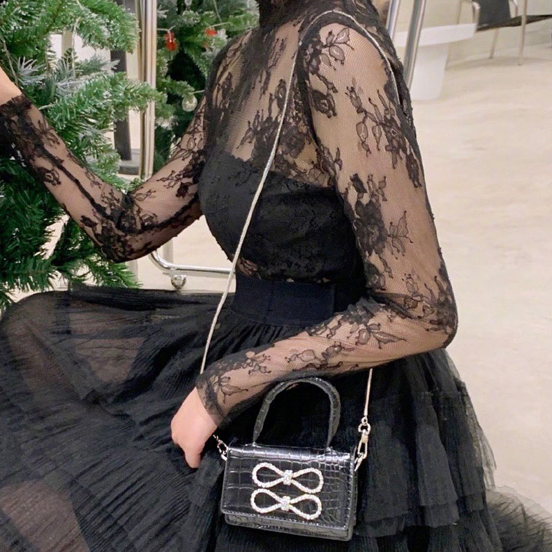 PU torbica za ramena s krokodilskim uzorkom i magnetskim zatvaračem