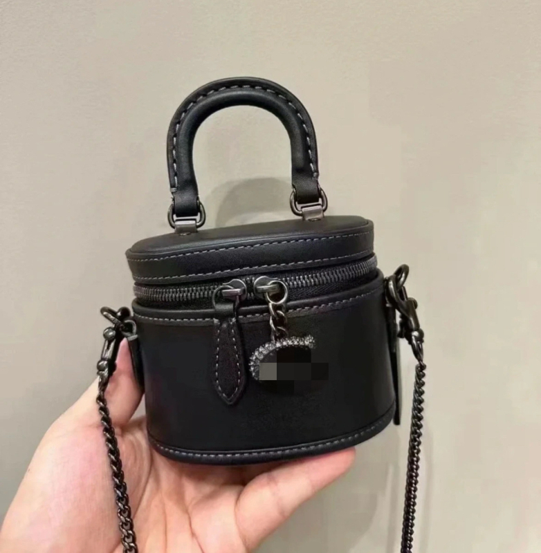 Mini PVC torba kutija s lancem za rameni, zatvarač, poliester podstava, ovalni oblik, jedna naramenica