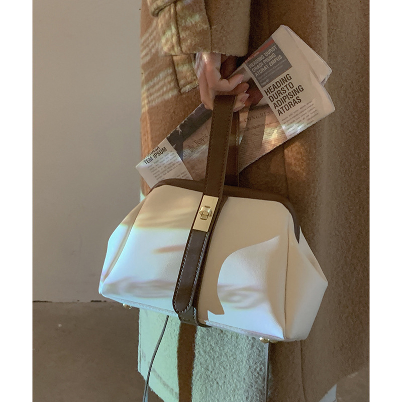 Geantă crossbody în formă de cochilie, din PU, închidere cu clips, formă orizontală pătrată, curea cu o singură curea