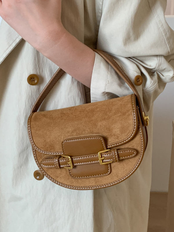 Geantă crossbody Saddle, material PU, stil urban, formă orizontală pătrată, fermoar