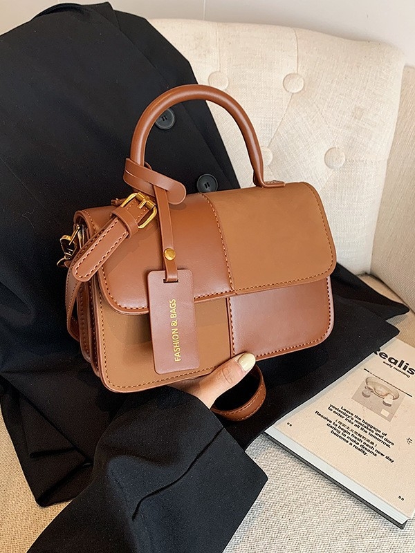 Torba za rame i crossbody, mini kvadratnog oblika, PU koža, unutarnja podstava od poliestera, zatvoren otvor, džep sa zipom, proljeće-ljeto 2025, urbani minimalistički stil