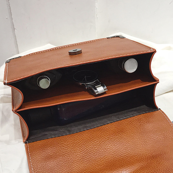 PU torbica za ramena s lančanom ručkom, rivet detalj, kvadratni oblik, korejski stil crossbody