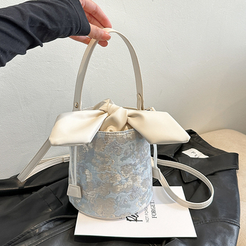 Geantă de damă tip bucket din PU, închidere cu șnur, Primăvară 2025, buzunare interioare pentru telefon și ID, Brand Fu Duo