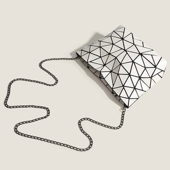 Geantă de umăr din PVC - Simplitate urbană, formă pătrată orizontală, buzunar interior cu fermoar și buzunar pentru telefon