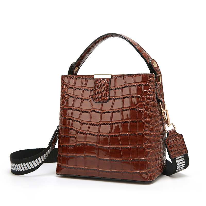 Ženska bucket torba, PU materijal, gradski street stil, oblik bucket, zatvaranje zipom