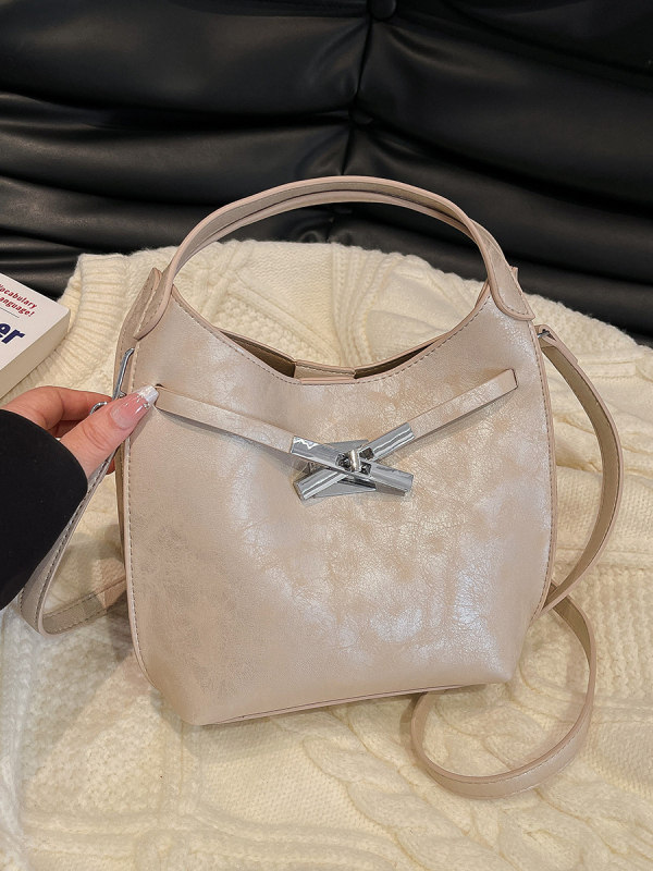 PU bucket torba, minimalistički dizajn, magnetsko zatvaranje, crossbody s jednim remenom, unutarnja džep za dokumente