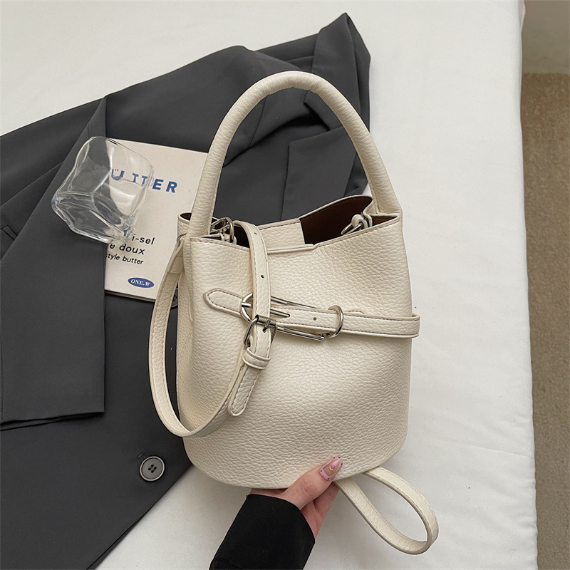 Corduroy bucket torba, gradski minimalistički stil, magnetska kopča, model 9920