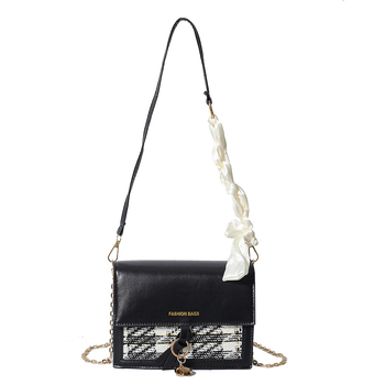 Torba za rame, PU materijal, horizontalni kvadratni oblik, magnetsko zatvaranje, unutarnji džep za mobitel