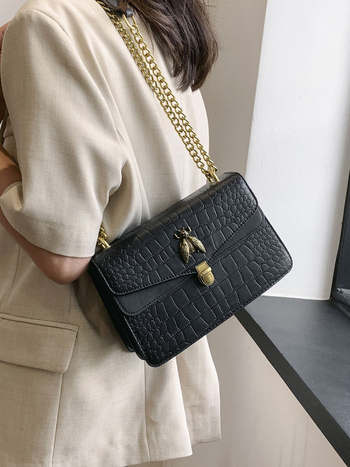 PU crossbody torba, vodoravnog kvadratnog oblika, zatvarač, unutarnja pretinac za telefon, poliester podstava