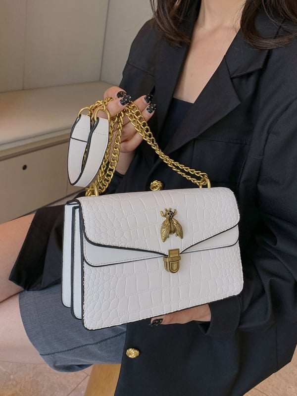PU crossbody torba, vodoravnog kvadratnog oblika, zatvarač, unutarnja pretinac za telefon, poliester podstava