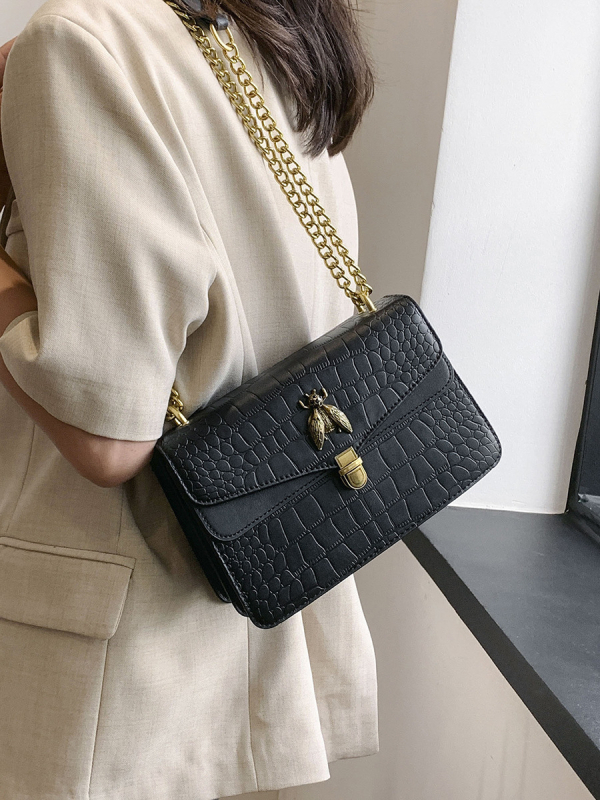 PU crossbody torba, vodoravnog kvadratnog oblika, zatvarač, unutarnja pretinac za telefon, poliester podstava