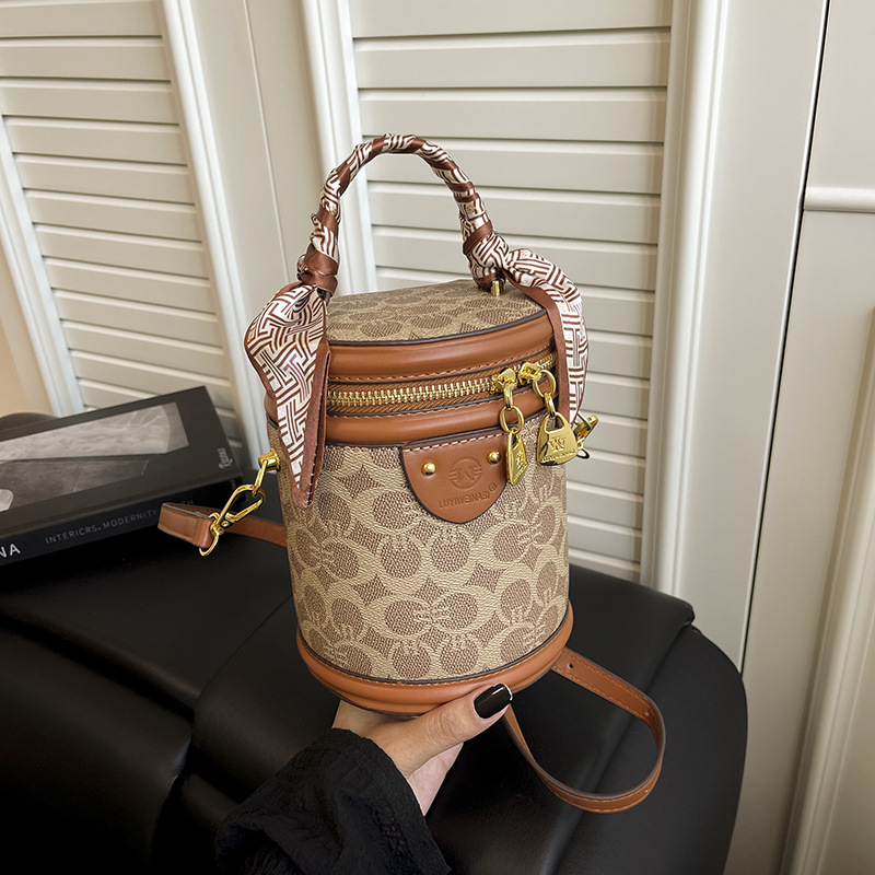 Geantă bucket PU pentru femei, stil urban, toamnă 2025, fermoar