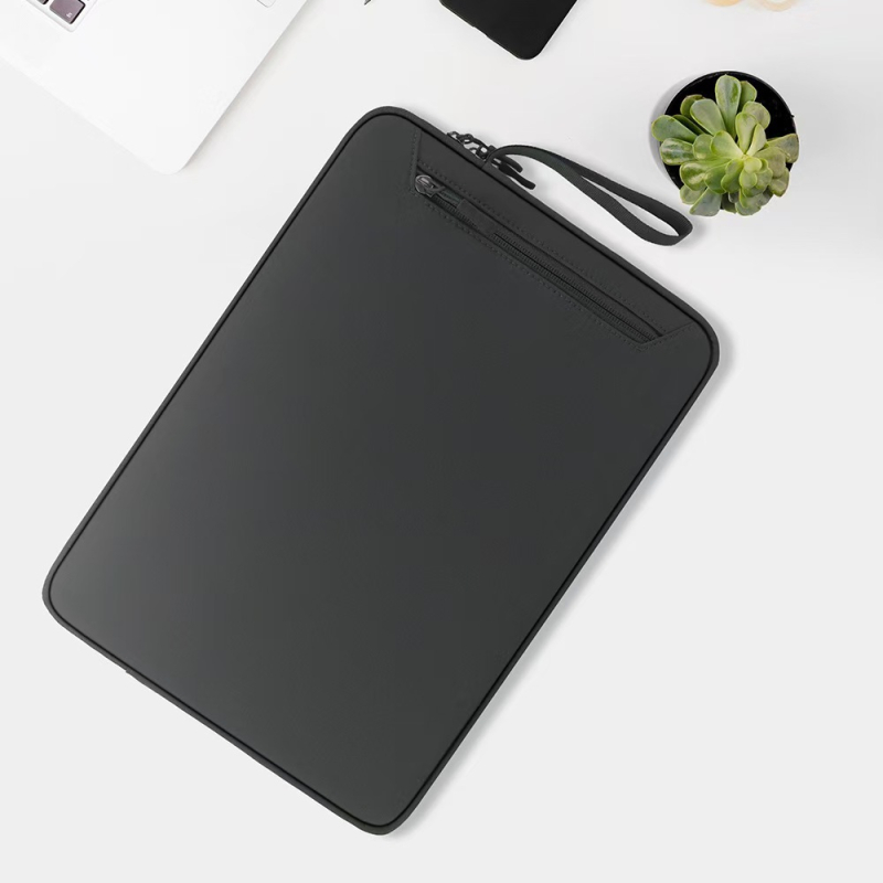 Torba za laptop s minimalističkim dizajnom, prozračna, vodootporna, otporna na habanje i udarce; materijal: Oxford tkanina; podstava: najlon; Dongquan