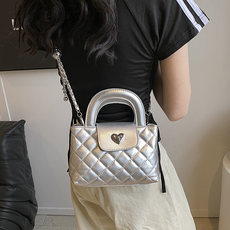 Geantă de mână femei (PU piele; căptușeală sintetică; formă pătrată orizontală; închidere cu fermoar; interior laminat)