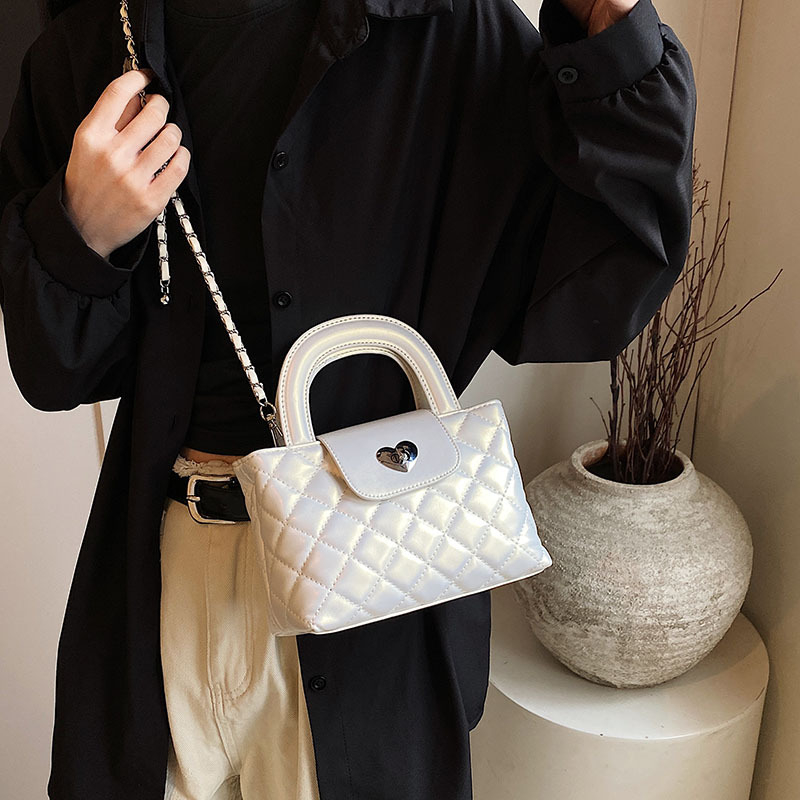 Geantă de mână femei (PU piele; căptușeală sintetică; formă pătrată orizontală; închidere cu fermoar; interior laminat)