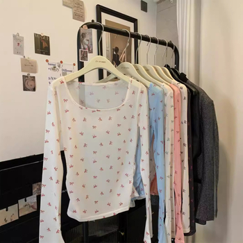Bluza s mašnicom i mrežastom tkaninom, ultra-tanka tkanina, kratka duljina 40–50 cm, dugi zvonasti rukavi, pulover-top