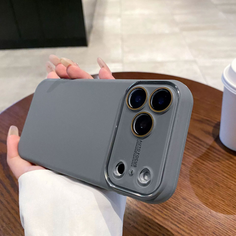 Kutija od tekućeg silikona s velikim prozorom za iPhone 12–17 Pro/Max (mat završnica) – otporna na udarce, ogrebotine, otiske prstiju, odvodi toplinu