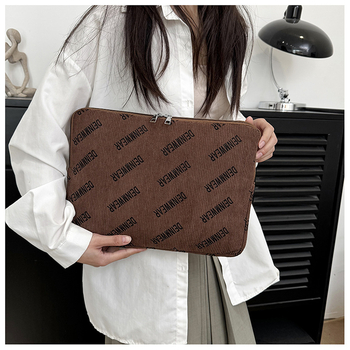 Korduroy clutch torba s podstavom od poliestera, proljeće 2025, street fashion, unisex.