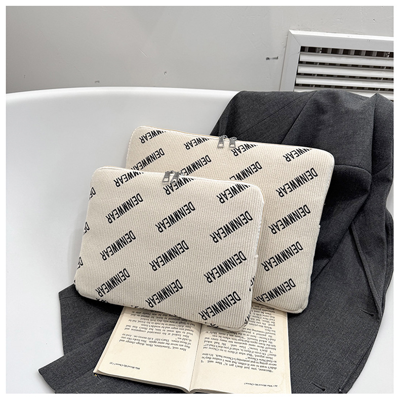 Korduroy clutch torba s podstavom od poliestera, proljeće 2025, street fashion, unisex.