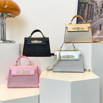 PU Crossbody Kvadratna Torbica s PU Podlogom, Horizontalni Oblik, Pokriven Otvor, Ljeto 2025