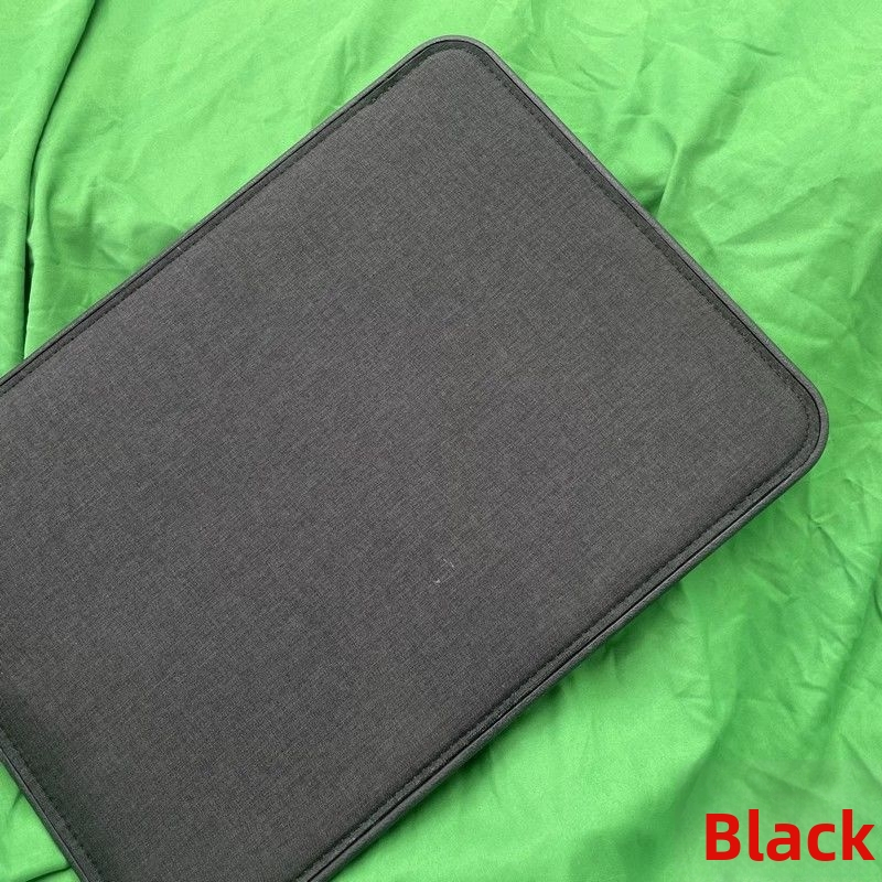 Incase MacBook Pro unutarnja torbica – otporna na udarce, AIR-Fiber magnetska