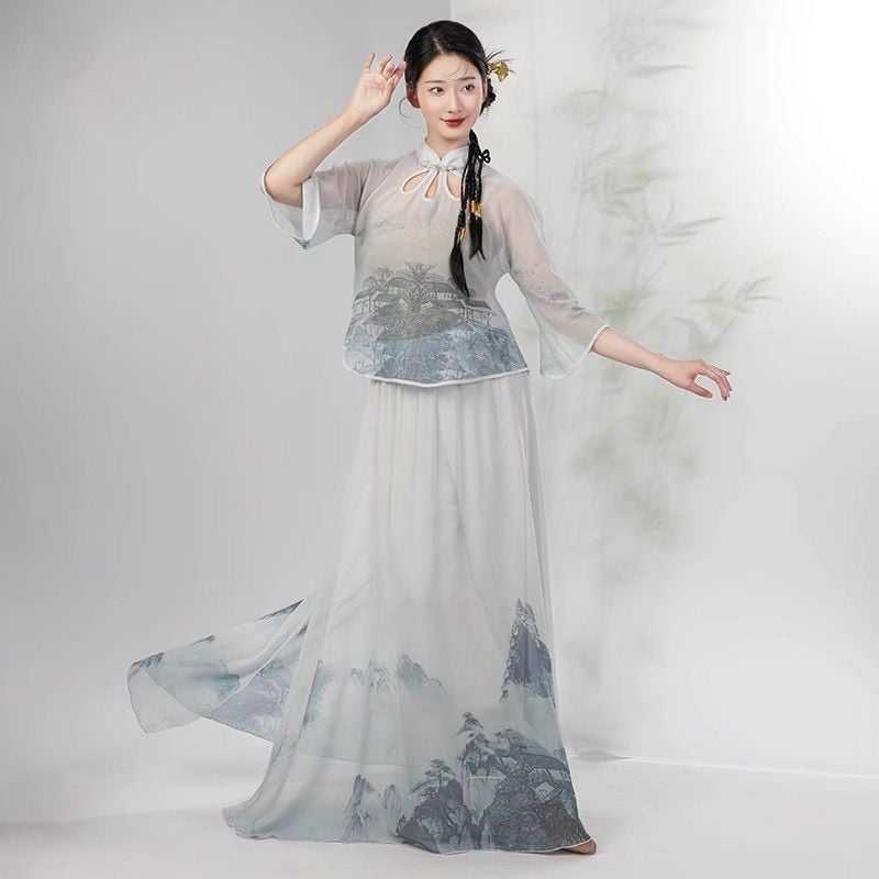 Folklorni plesni kostim, unisex, smjesa chenille-spandex (90–95% spandex), proljeće 2025