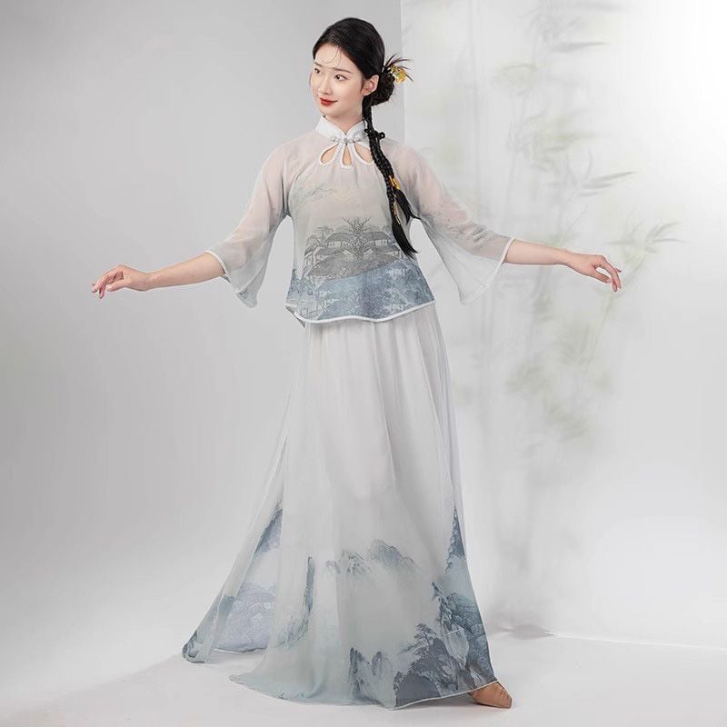 Folklorni plesni kostim, unisex, smjesa chenille-spandex (90–95% spandex), proljeće 2025