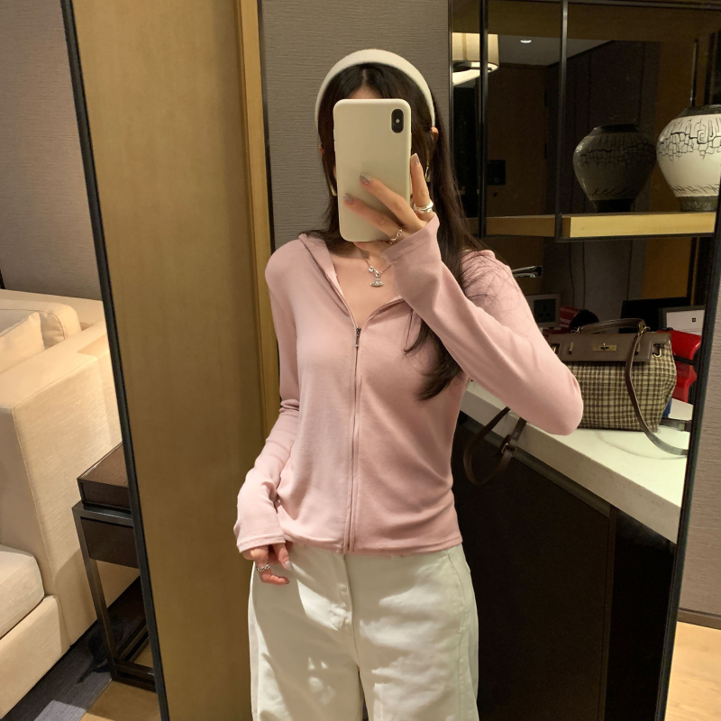 Dámsky kardigán s kapucňou, dlhé rukávy, úzky strih, viskóza, jednobarevný vzor, okrúhly výstrih, zapínanie na jeden rad gombov