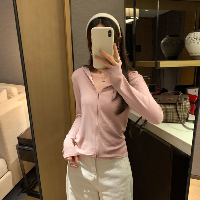 Dámsky kardigán s kapucňou, dlhé rukávy, úzky strih, viskóza, jednobarevný vzor, okrúhly výstrih, zapínanie na jeden rad gombov