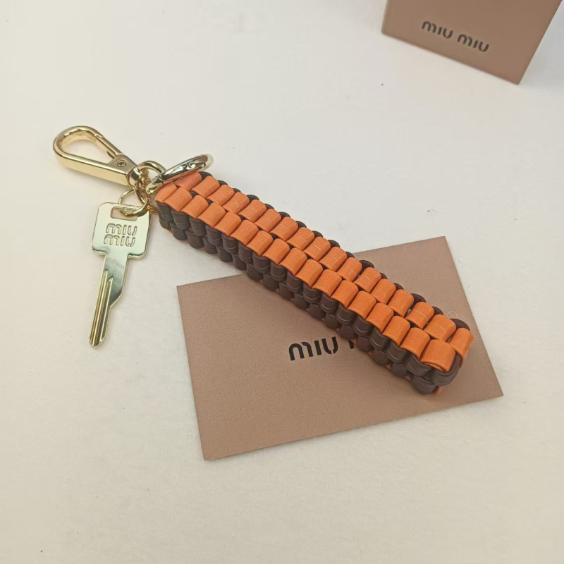 Ručni lančić za ključeve i privjesak za torbu od umjetne kože, tkan, vintage stil, proljeće 2024