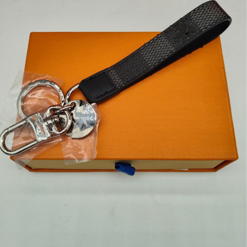 Autókulcs-tartó bőrrel, modern stílus, Márka: Holly has