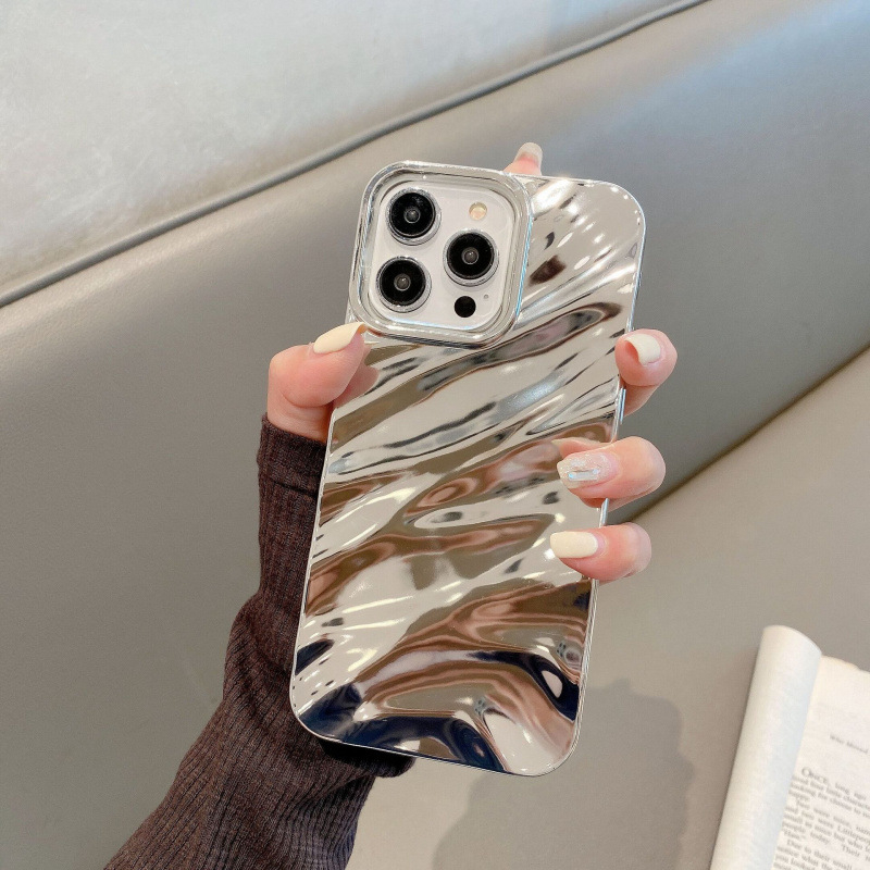 Kućište od tekućeg silikona s trodimenzionalnim plisiranim uzorkom za iPhone 16 Pro Max i iPhone 15/14/13 – mekani, premium dojam