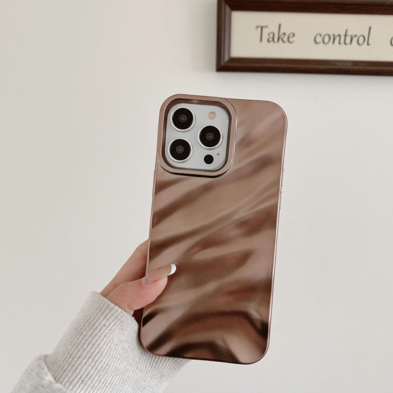 Kućište od tekućeg silikona s trodimenzionalnim plisiranim uzorkom za iPhone 16 Pro Max i iPhone 15/14/13 – mekani, premium dojam