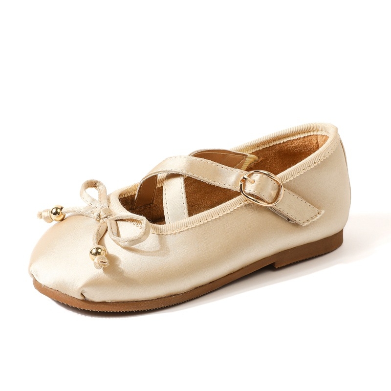 Момичешки балеринки от микрофибър в принцес стил, кожена вътрешност, PU стелка, гумена подметка, велкро закопчаване