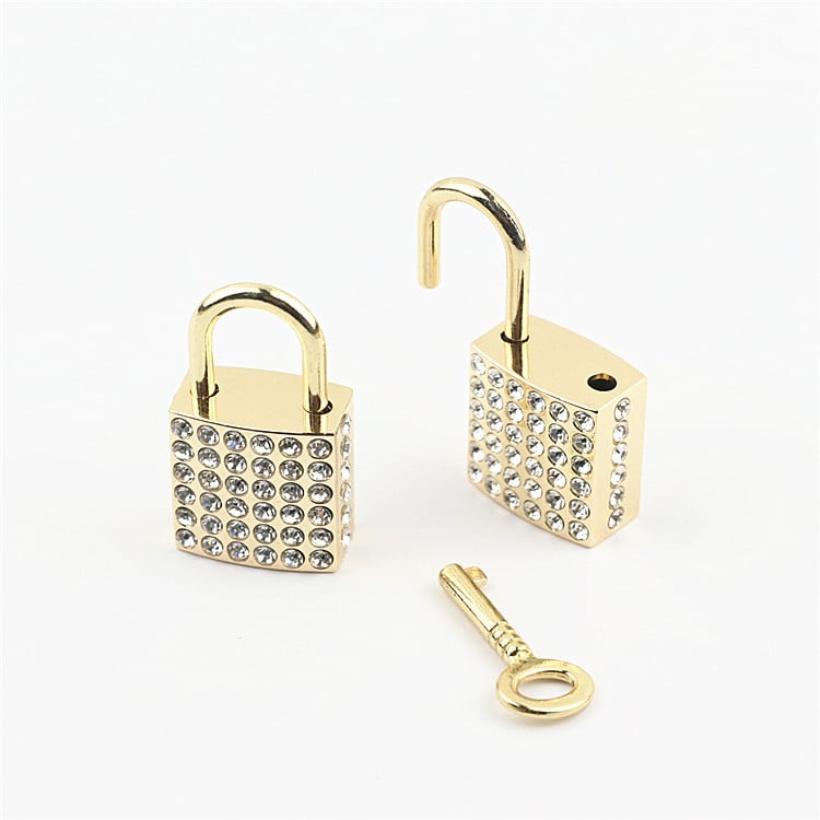 Τετράγωνη κλειδαριά για τσάντες από κράμα ψευδάργυρου με διαμάντι ενσωματωμένο – κλειδαριά με κλειδί