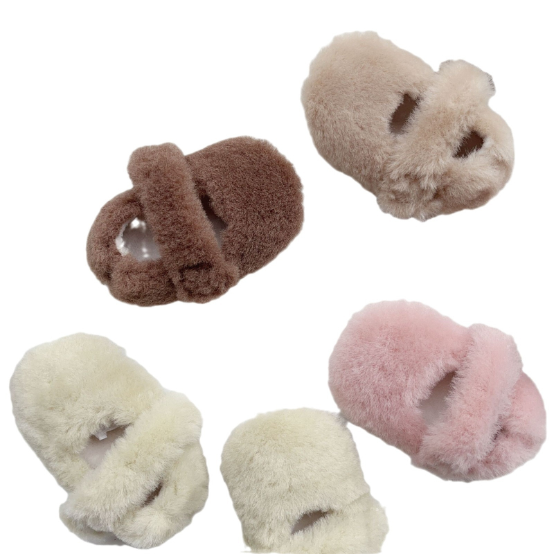 Koreai stílusú bébi járócipő fleece béléssel, Velcro zárás, csúszásmentes PVC talp, felsőrésze szuper szálból