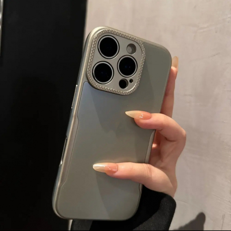 Kućište za iPhone 13/15/16/17 — mat završna obrada, dizajn uskog struka, materijal PC+TPU, otporno na udarce, otporno na trošenje, otporno na otiske prstiju