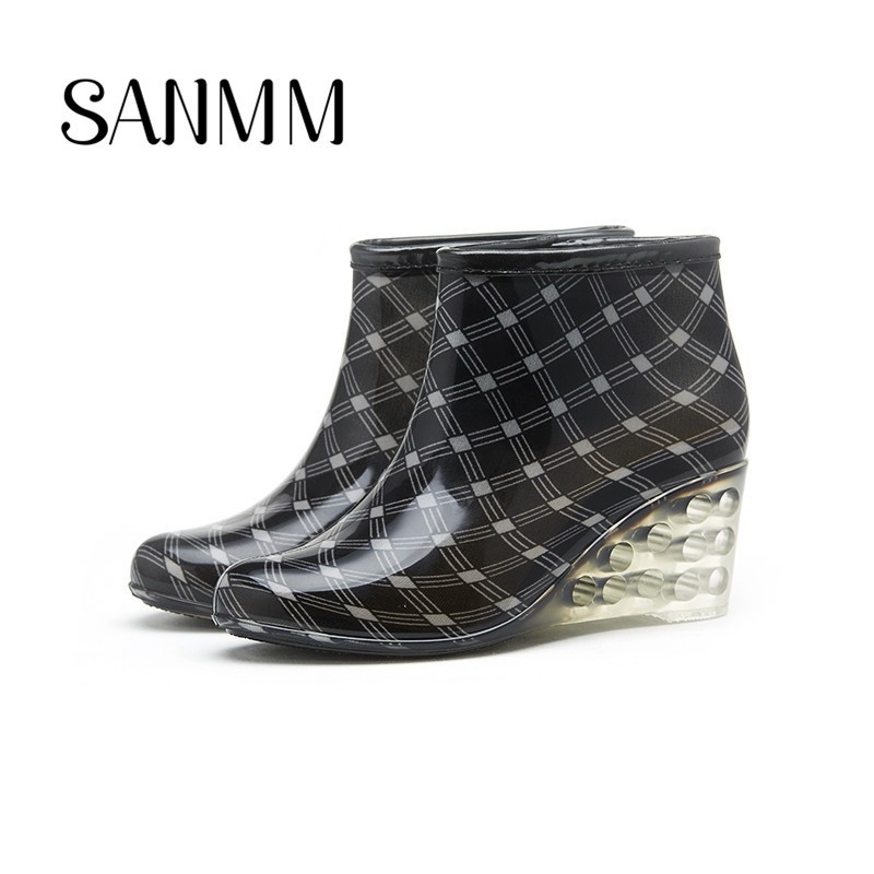 Ženske PVC čizme za kišu, niski štit, 6–8 cm peta, protuklizna podstava, slip-on